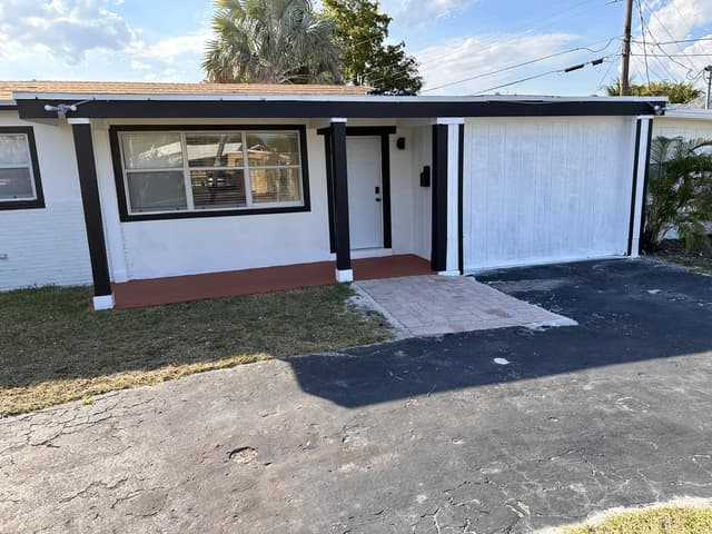 601 NW 38th Street, Deerfield Beach FL 33064 - Deerfield Beach, FL - Photo 4