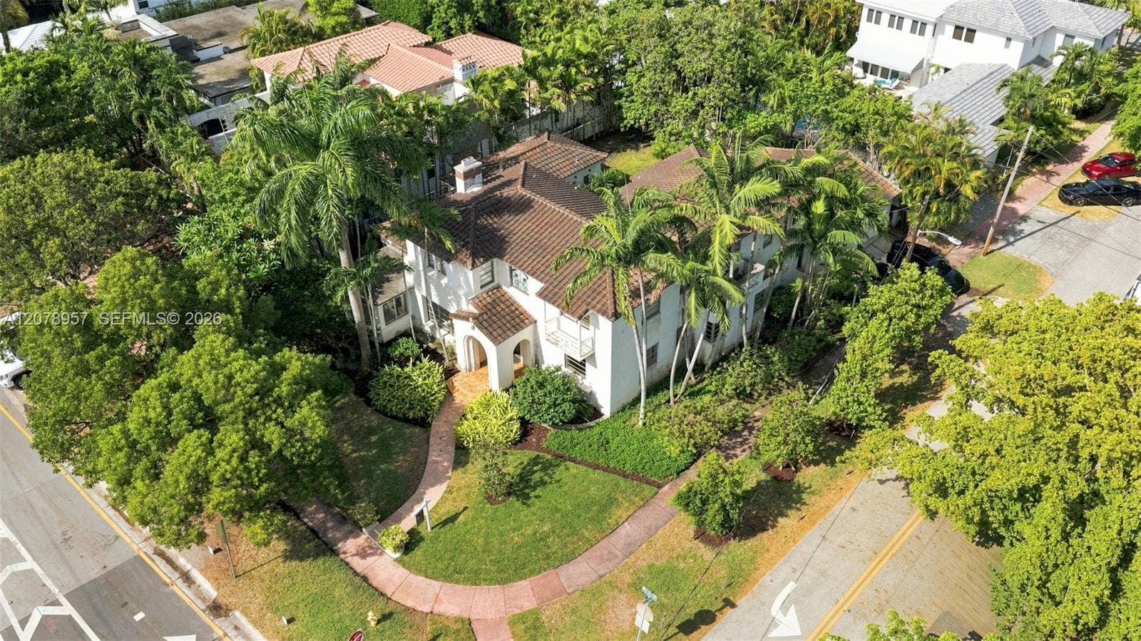 5680 Pine Tree Dr, Miami Beach FL 33140 - Miami Beach, FL - Photo 1