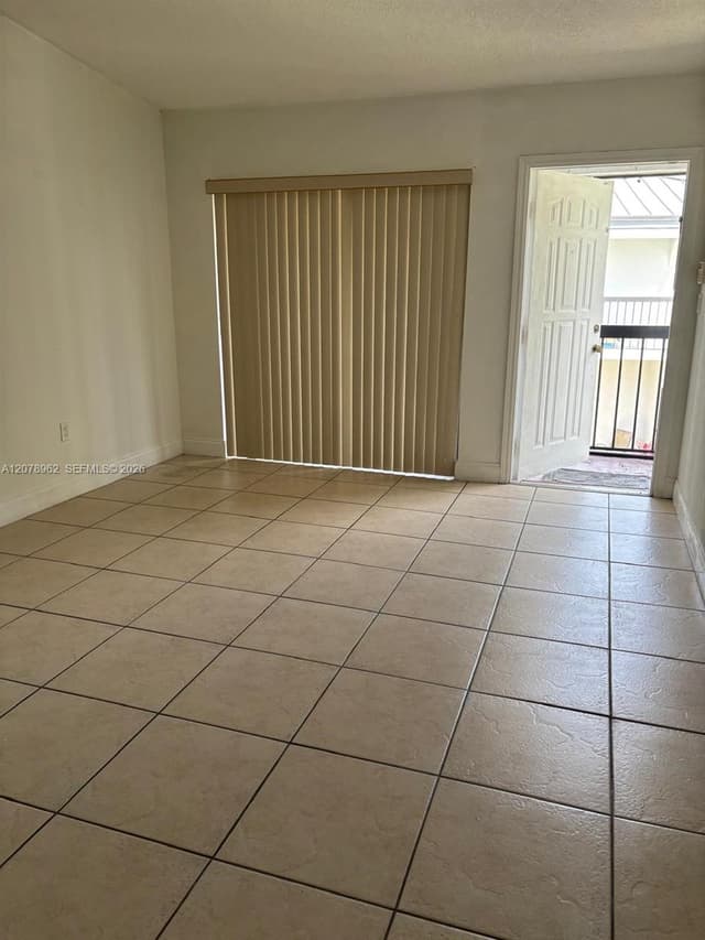 18290 Mediterranean Blvd # 5, Hialeah FL 33015 - Hialeah, FL - Photo 5