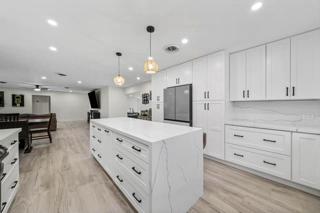 648 SW 3RD Street, Boca Raton FL 33486 - Boca Raton, FL - Photo 4
