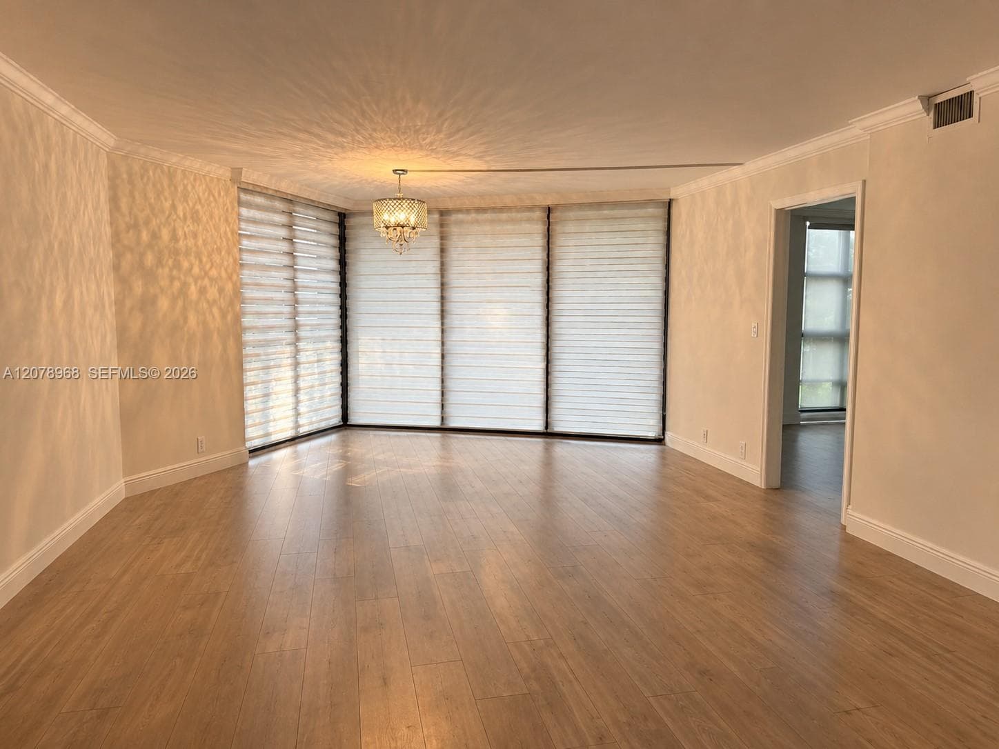 4000 Towerside Ter # 304, Miami FL 33138