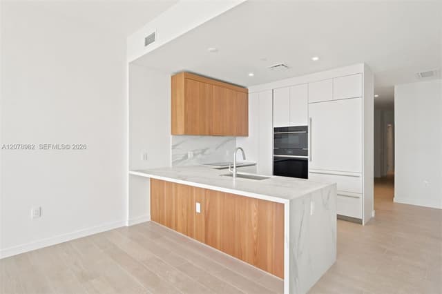 1400 Biscayne Blvd # 505, Miami FL 33132 - Miami, FL - Photo 6