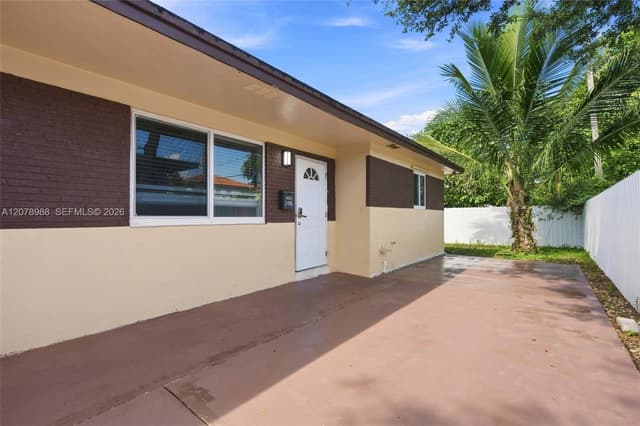 506 N 56th Ave, Hollywood FL 33021 - Hollywood, FL - Photo 7