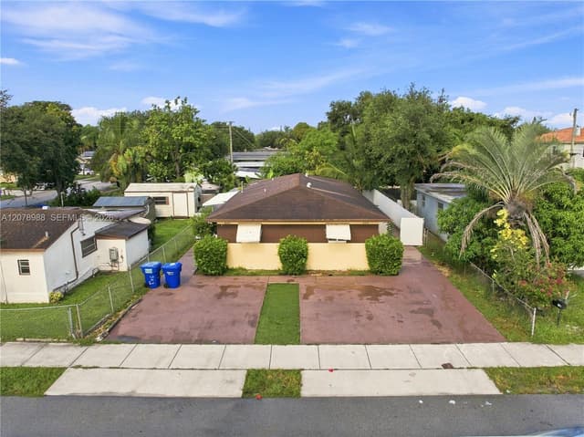 506 N 56th Ave, Hollywood FL 33021 - Hollywood, FL - Photo 3