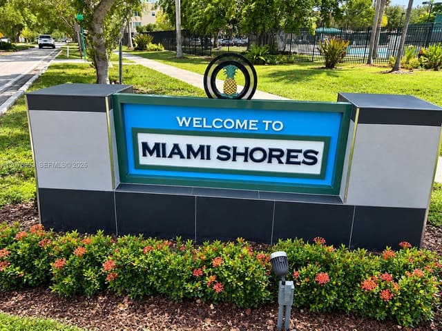 30 NW 110th St, Miami Shores FL 33168 - Miami Shores, FL - Photo 2