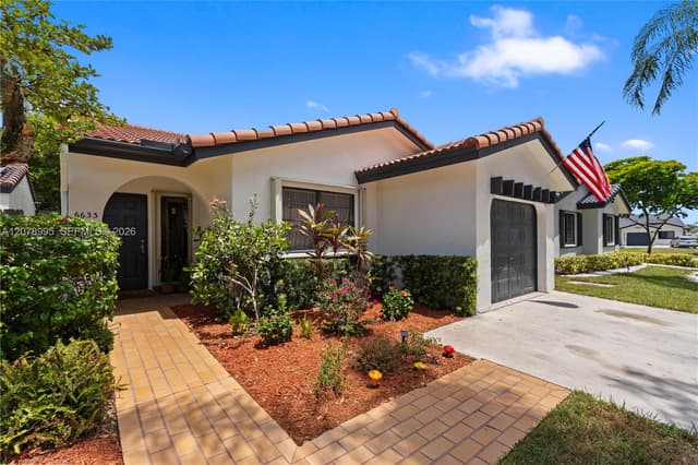 6633 NW 176th Ter, Hialeah FL 33015 - Hialeah, FL - Photo 5