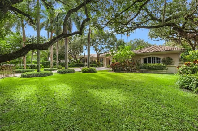 8430 SW 98th St, Miami FL 33156 - Miami, FL - Photo 4