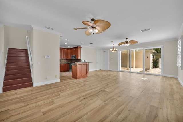 325 Sweet Bay Circle, Jupiter FL 33458 - Jupiter, FL - Photo 6