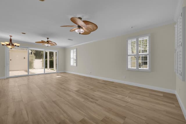 325 Sweet Bay Circle, Jupiter FL 33458 - Jupiter, FL - Photo 5