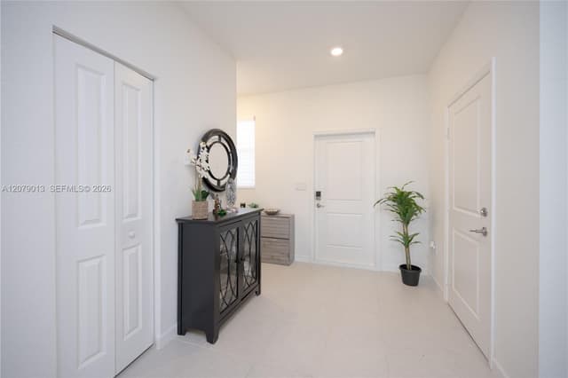 13609 SW 185th Ln, Miami FL 33177 - Miami, FL - Photo 6