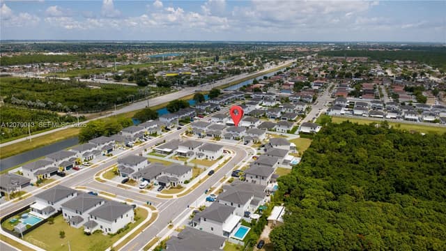 13609 SW 185th Ln, Miami FL 33177 - Miami, FL - Photo 3