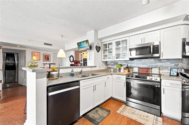 1919 Van Buren St # 614A, Hollywood FL 33020 - Hollywood, FL - Photo 7