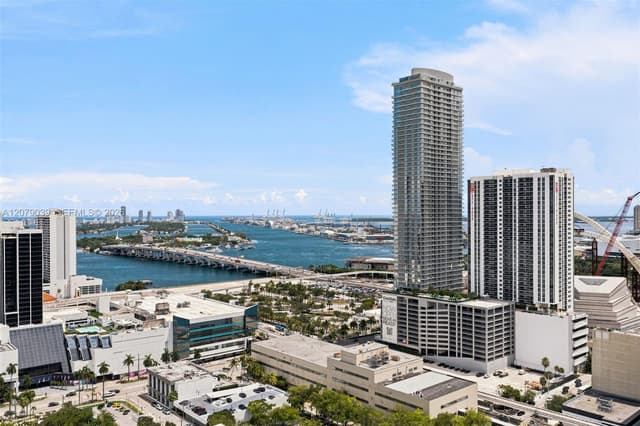 1400 Biscayne Blvd # 1205, Miami FL 33132 - Miami, FL - Photo 2