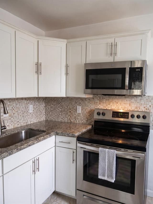 112 SW 67TH Avenue, Pembroke Pines FL 33023 - Pembroke Pines, FL - Photo 7