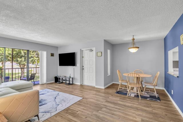 3744 Savoy Lane # E2, West Palm Beach FL 33417 - West Palm Beach, FL - Photo 7