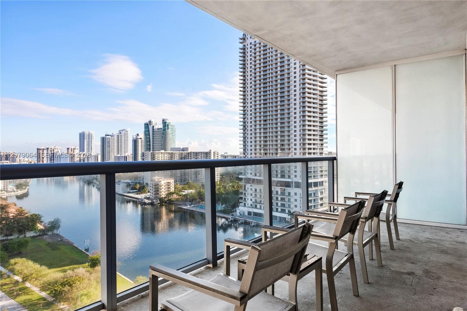 2602 E Hallandale Beach Blvd # R1806, Hallandale Beach FL 33009 - Hallandale Beach, FL - Photo 1