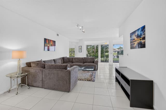 8065 Aberdeen Drive # 102, Boynton Beach FL 33472 - Boynton Beach, FL - Photo 7