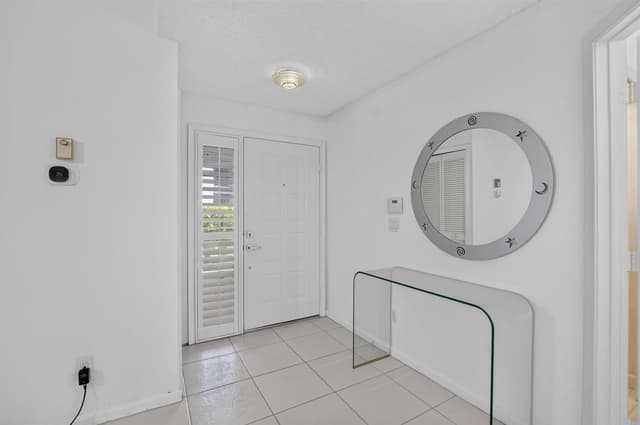 8065 Aberdeen Drive # 102, Boynton Beach FL 33472 - Boynton Beach, FL - Photo 5