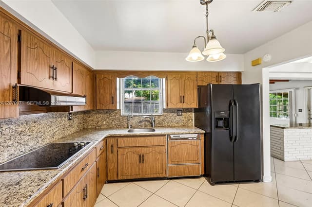 3121 Hollywood Blvd, Hollywood FL 33021 - Hollywood, FL - Photo 2
