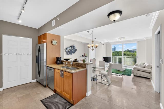1755 E Hallandale Beach Blvd # 305E, Hallandale Beach FL 33009 - Hallandale Beach, FL - Photo 2