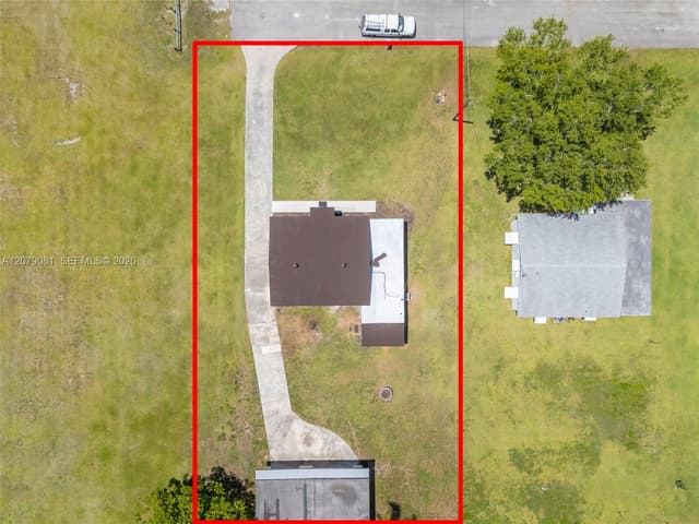 378 SW 6th St, Florida City FL 33034 - Florida City, FL - Photo 2