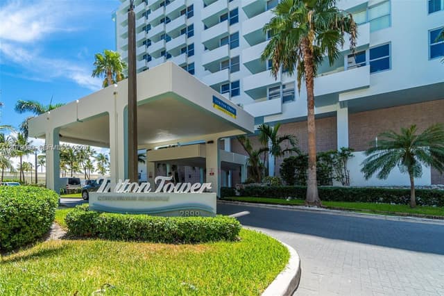 2899 Collins Ave # 544, Miami Beach FL 33140 - Miami Beach, FL - Photo 2