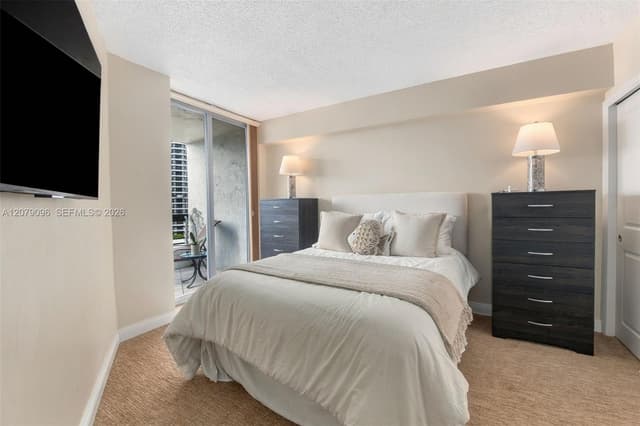 3600 Mystic Pointe Dr # 903, Aventura FL 33180 - Aventura, FL - Photo 7