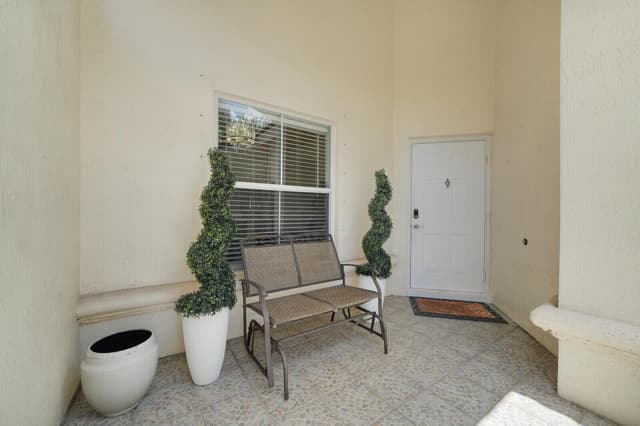 6376 Barton Creek Circle, Lake Worth FL 33463 - Lake Worth, FL - Photo 2