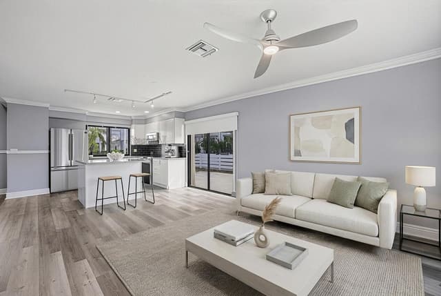 324 W Pine Street # 11, Lantana FL 33462 - Lantana, FL - Photo 5