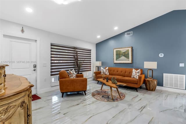 8330 NW 3rd St, Pembroke Pines FL 33024 - Pembroke Pines, FL - Photo 3