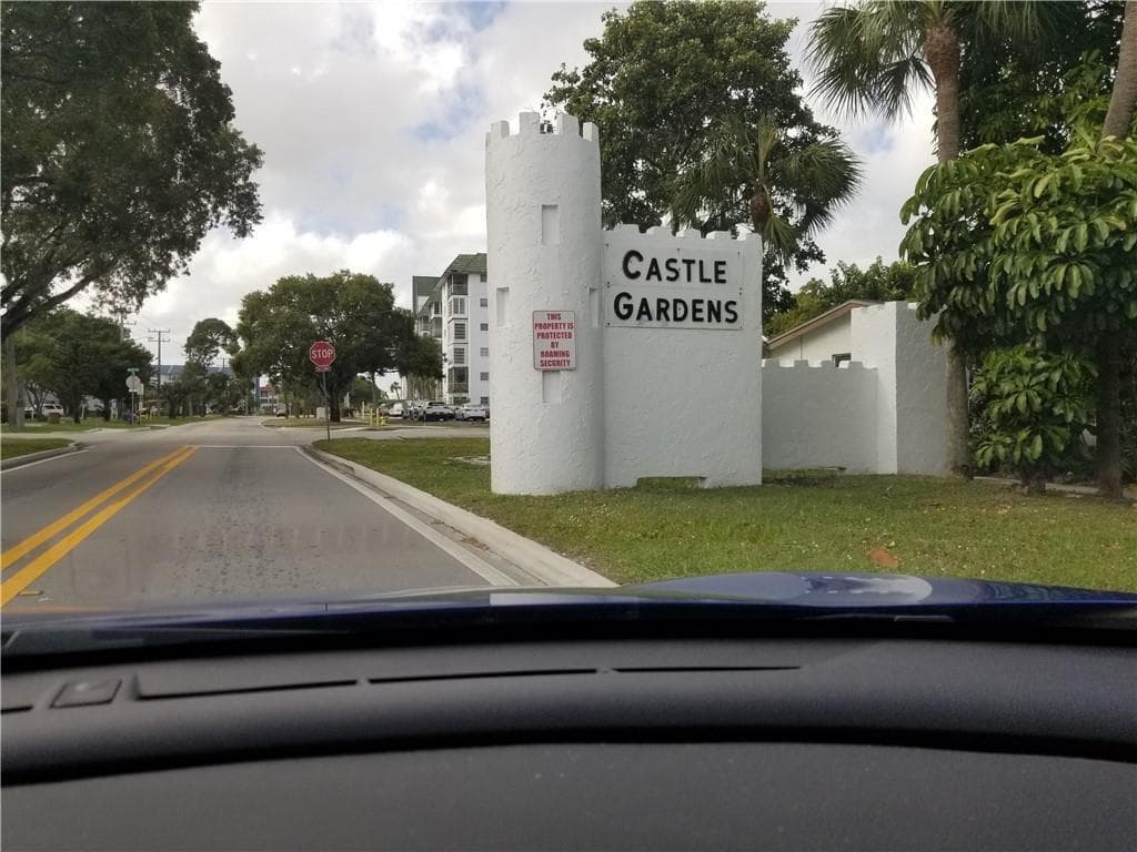 4841 NW 22nd Court Apt 115, Lauderhill FL 33313