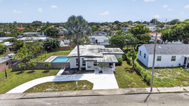 840 Bradley Street, West Palm Beach FL 33405 - West Palm Beach, FL - Photo 3