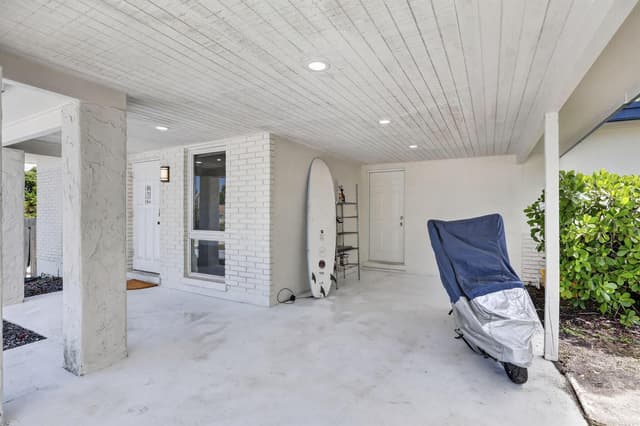 840 Bradley Street, West Palm Beach FL 33405 - West Palm Beach, FL - Photo 4