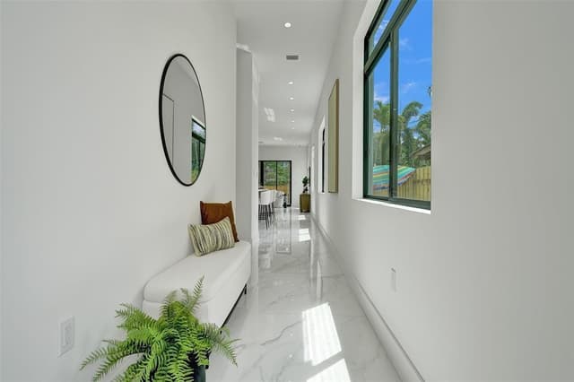 608 SW 7TH Avenue, Fort Lauderdale FL 33315 - Fort Lauderdale, FL - Photo 5