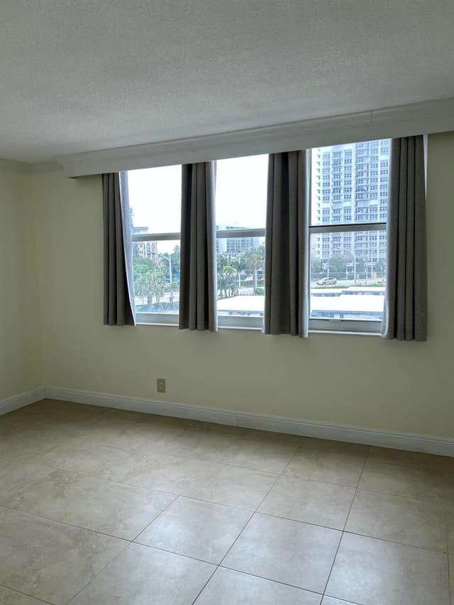 305 N POMPANO BEACH Boulevard # 205, Pompano Beach FL 33062 - Pompano Beach, FL - Photo 4