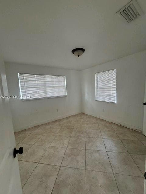 43 Newton Rd, West Park FL 33023 - West Park, FL - Photo 6