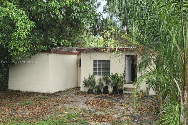 759 S Biscayne River Dr, Miami FL 33169 - Miami, FL - Photo 4