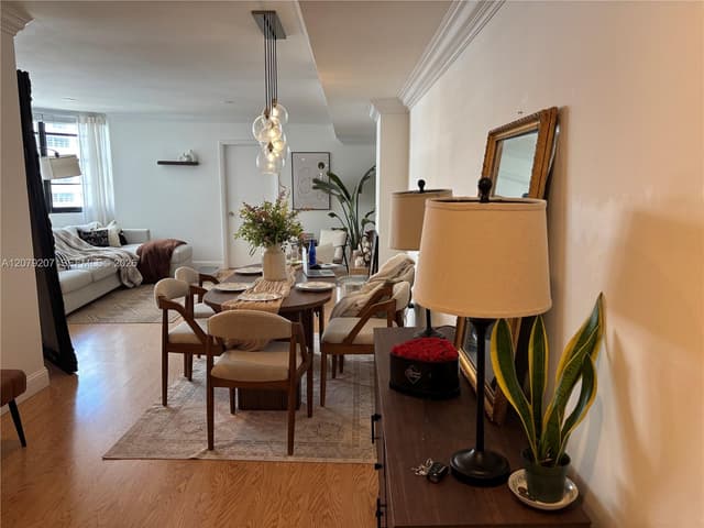 999 Brickell Bay Dr # 1105, Miami FL 33131 - Miami, FL - Photo 2