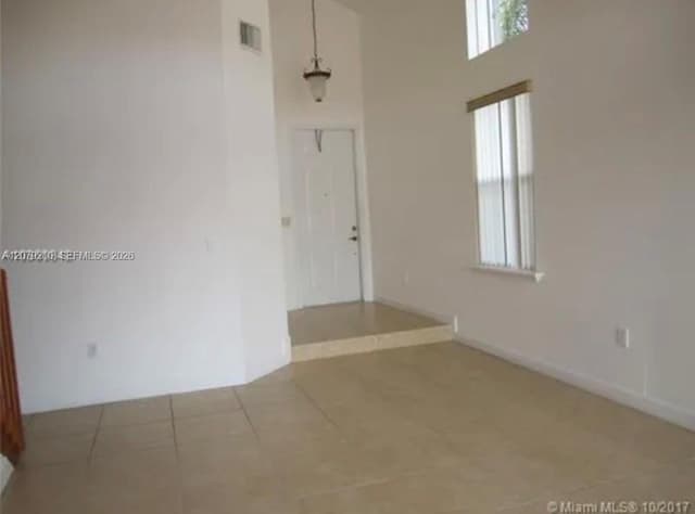 11520 NW 79th Ln, Doral FL 33178 - Doral, FL - Photo 4