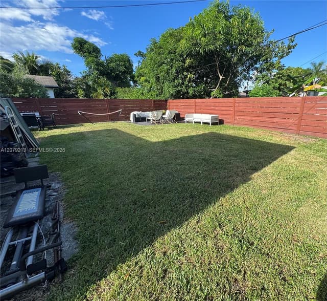 10841 NE 2nd Pl, Miami FL 33161 - Miami, FL - Photo 3