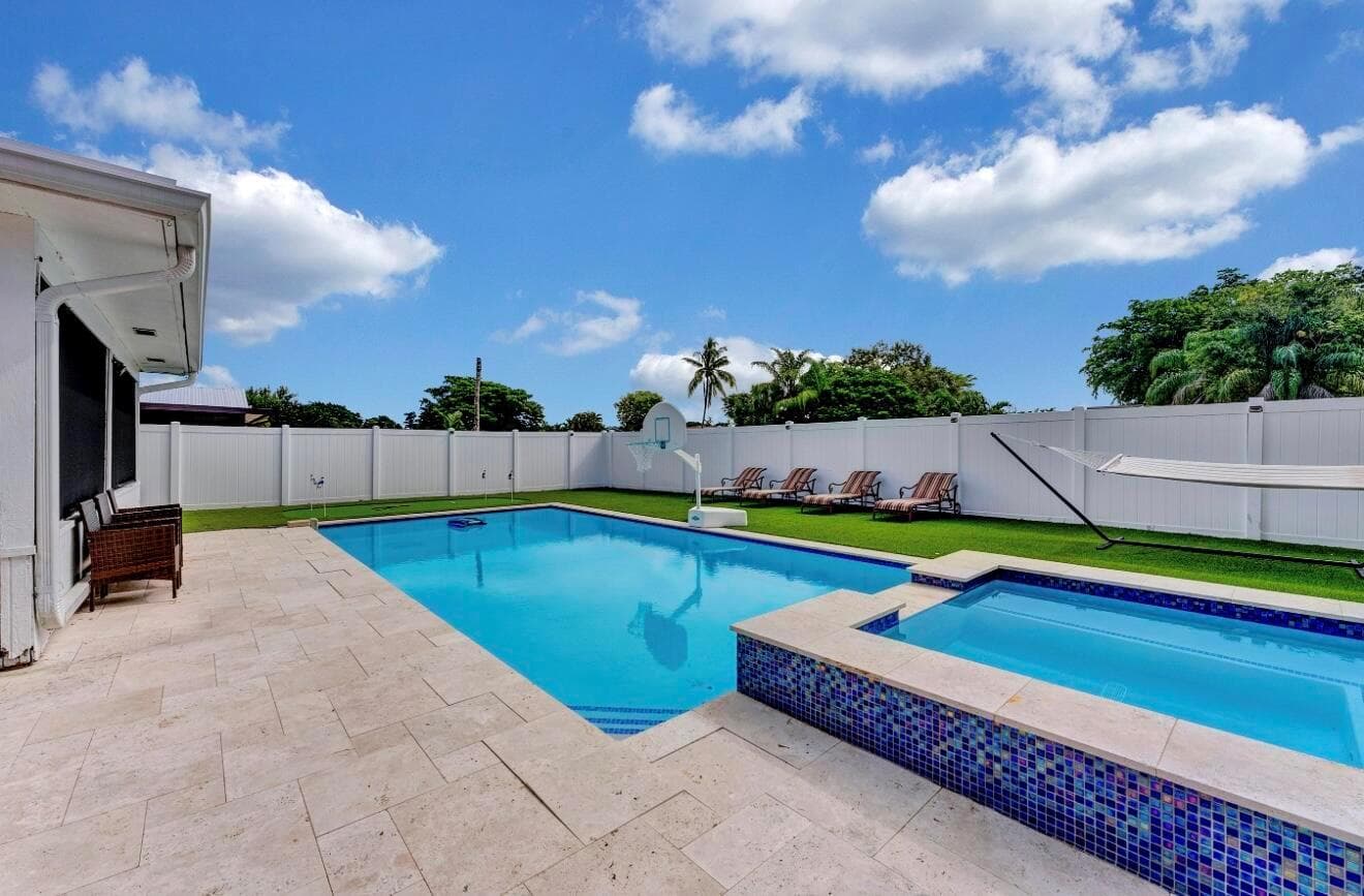 9819 Spanish Isles Drive, Boca Raton FL 33496 - Boca Raton, FL - Photo 1