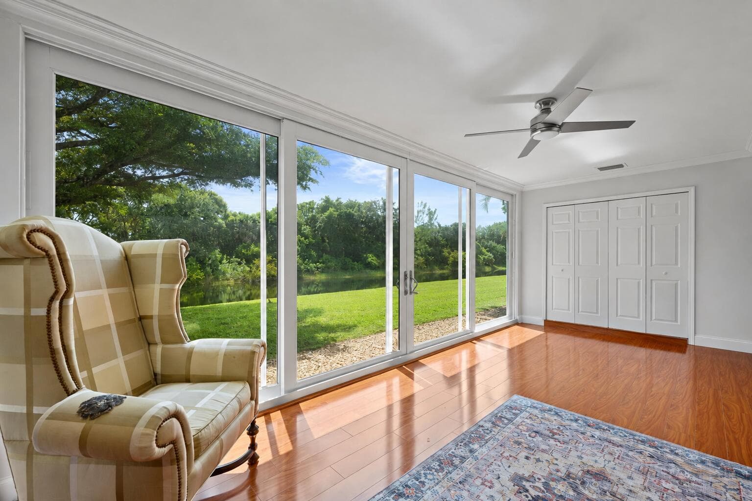 206 Lake Susan Lane, West Palm Beach FL 33411