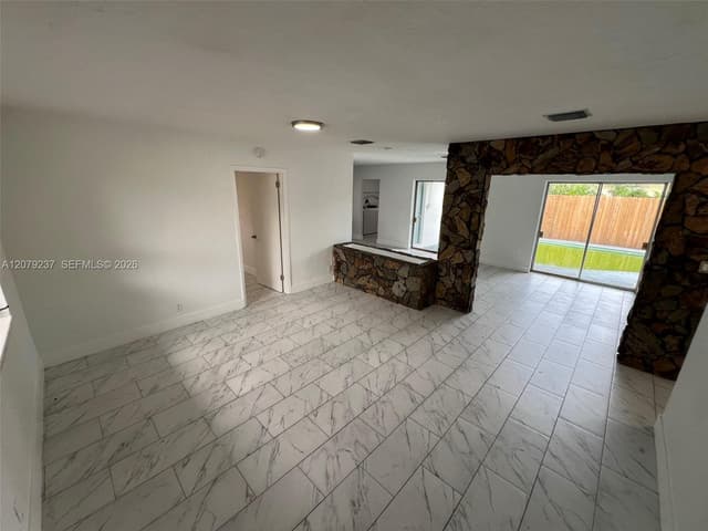4421 NW 33rd St, Lauderdale Lakes FL 33319 - Lauderdale Lakes, FL - Photo 7