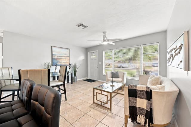 2610 NE 8th Avenue, Pompano Beach FL 33064 - Pompano Beach, FL - Photo 6