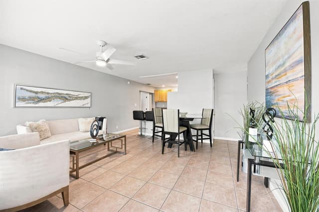 2610 NE 8th Avenue, Pompano Beach FL 33064 - Pompano Beach, FL - Photo 3