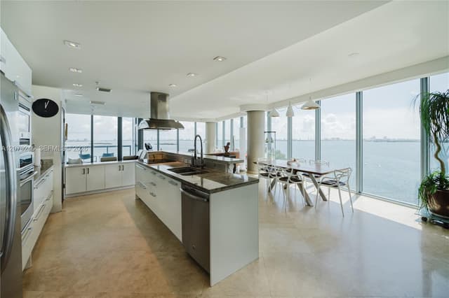 601 NE 36th St # 1412, Miami FL 33137 - Miami, FL - Photo 2