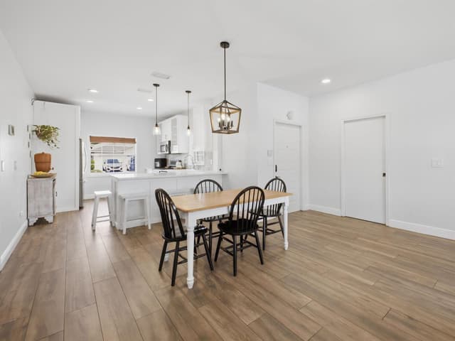 7098 Burgess Drive, Lake Worth FL 33467 - Lake Worth, FL - Photo 6
