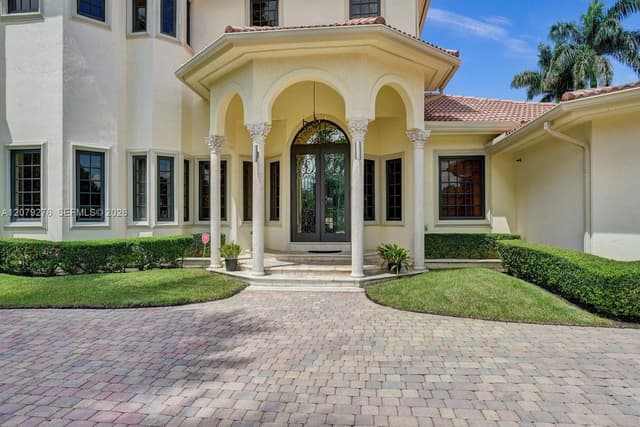 3311 SW 118th Ter, Davie FL 33330 - Davie, FL - Photo 3