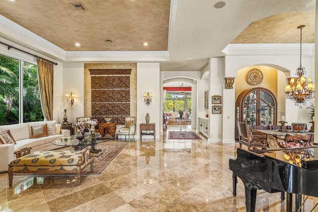 114 Vintage Isle Lane, Palm Beach Gardens FL 33418 - Palm Beach Gardens, FL - Photo 4