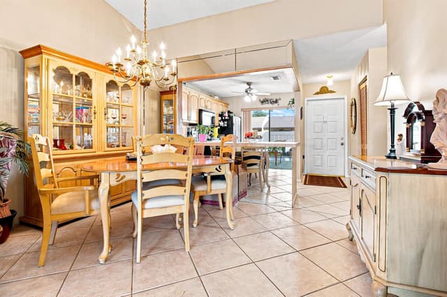 611 Banks Road, Margate FL 33063 - Margate, FL - Photo 5